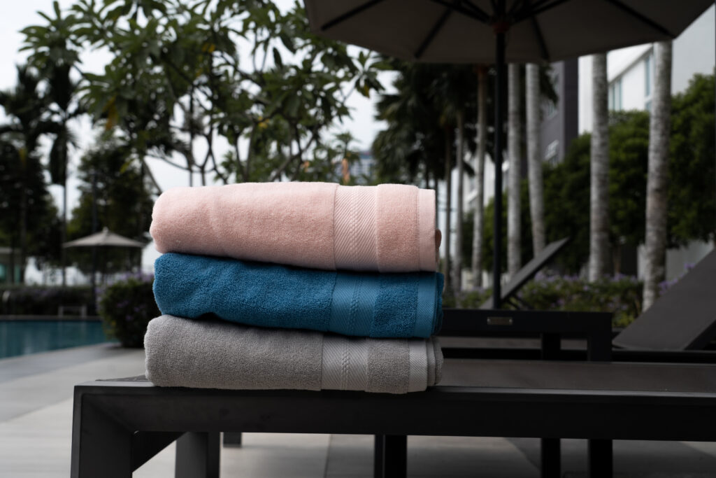 Dewnest | Standard Bath Towel (100% Cotton)